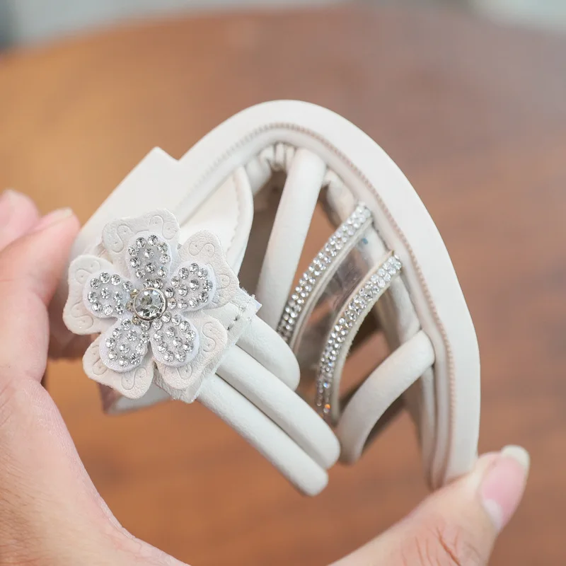 

Summer New Fashion Sandals Girls Princess Crystal Comfortable Sandals Student Shoes Soft Sole Non-slip Casual Women Sandals