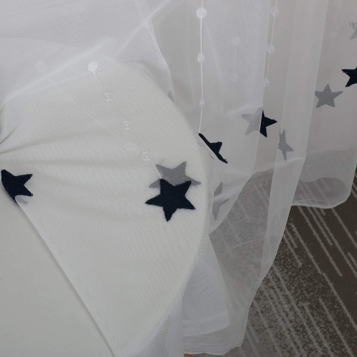 Белые вышитые оконные шторы НОВЫЕ геометрические белые с вышивкой тюль гостиная