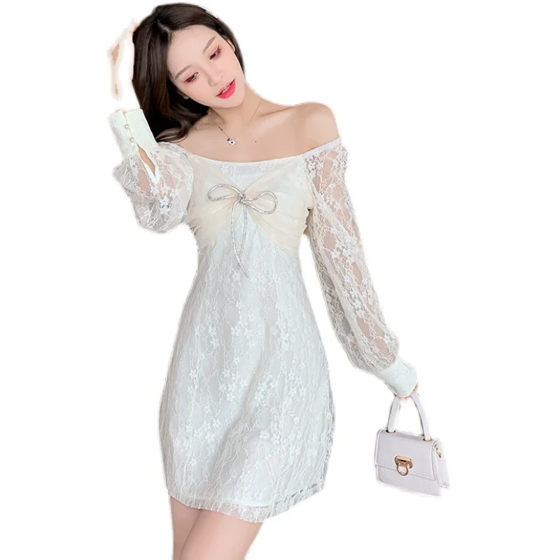 

Women's mini skirt French sweet lace fairy skirt gentle temperament women's dress 2021 spring new