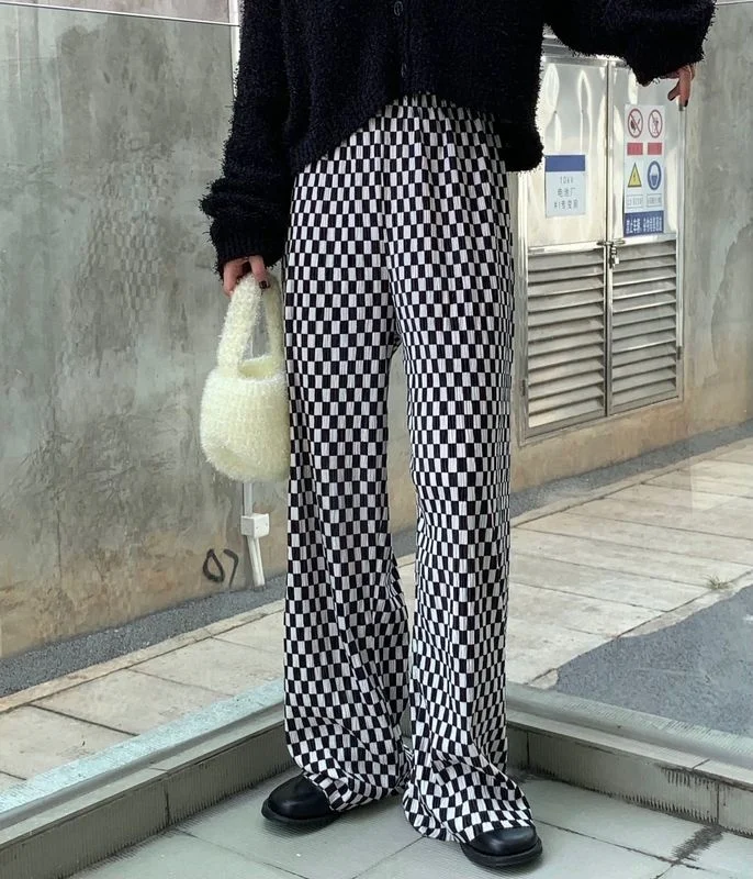 

New Real Shot Cost-Effective Fashionable Item ~ Chessboard