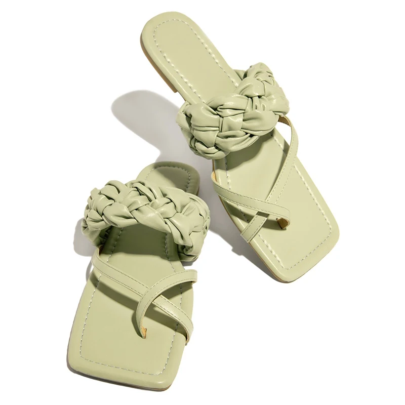 

New Summer 2021 Flat Heels Wear Slippers Foot Ring Belt Roman Sandals Flat Women's Shoes Slippers Low Heel Casual Slippers Beach