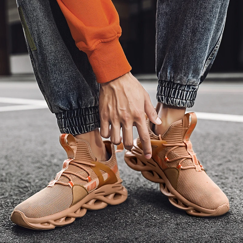 Brown Lightweight Men Running Shoes Fashion Unisex Blade Sneakers Big Size Outdoor Male Athletic Shoes Mesh Jogging Sneakers Men