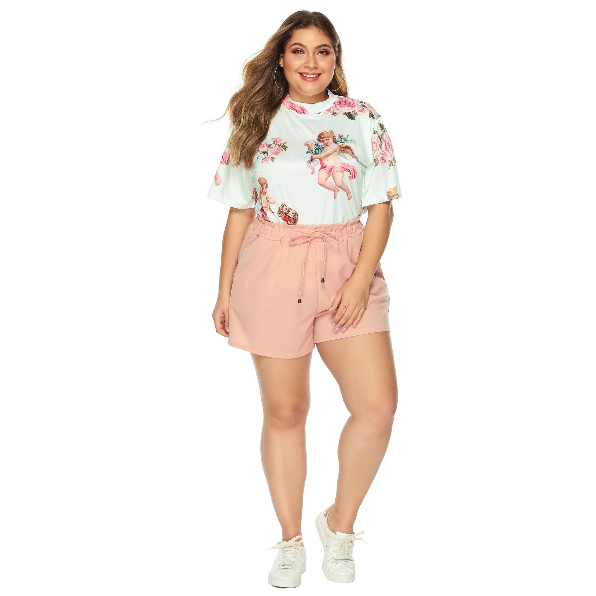 Женская свободная футболка с цветочным принтом белая блуза круглым вырезом и