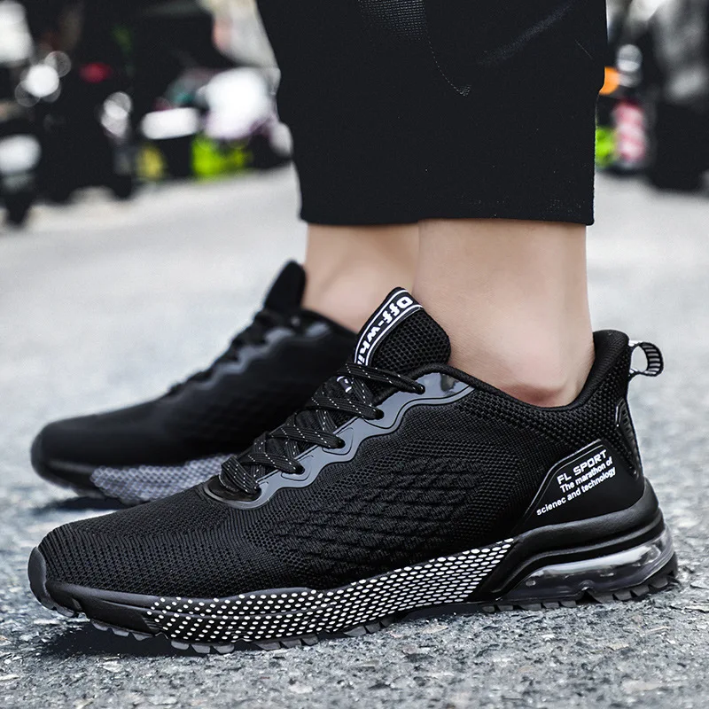 Online Sepatu Lari Pria Sepatu Bot Pergelangan Kaki Pria Sneakers Jaring Olahraga Luar Ruangan Antiselip Sepatu Pria Atletik High-Top Zapatillas Hombre