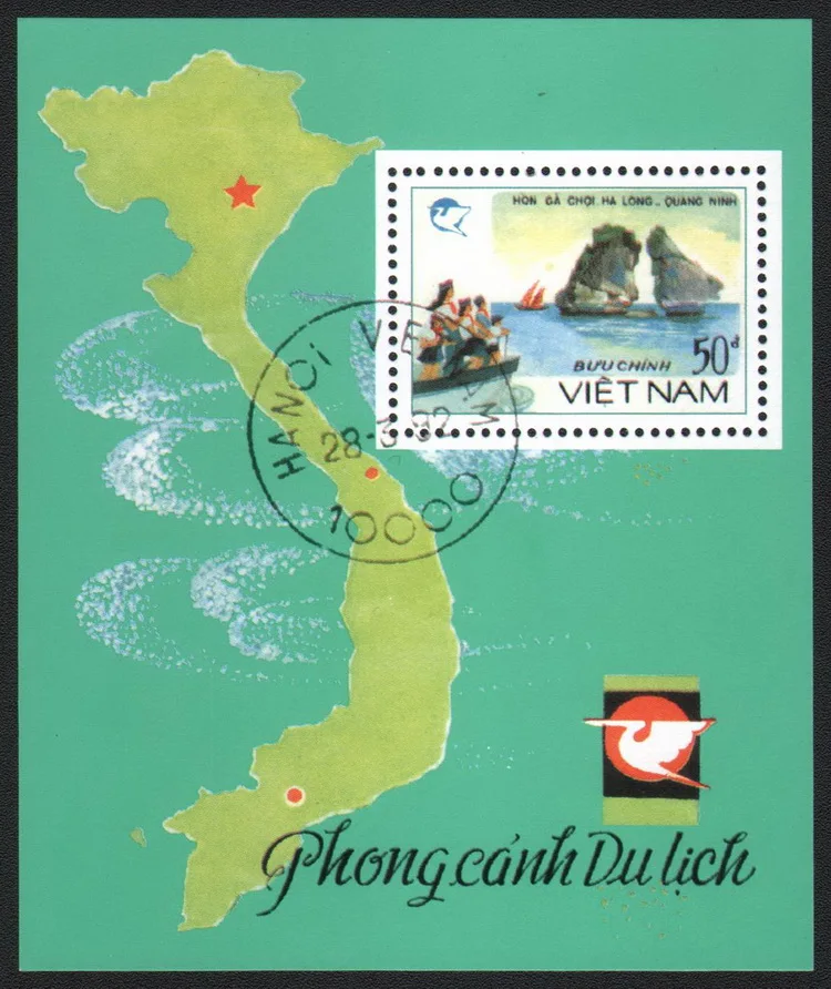 

1Sheet Vietnam Post Stamps 1982 Island Scenery Map Used Post Marked Postage Souvenir Sheet Stamps for Collecting