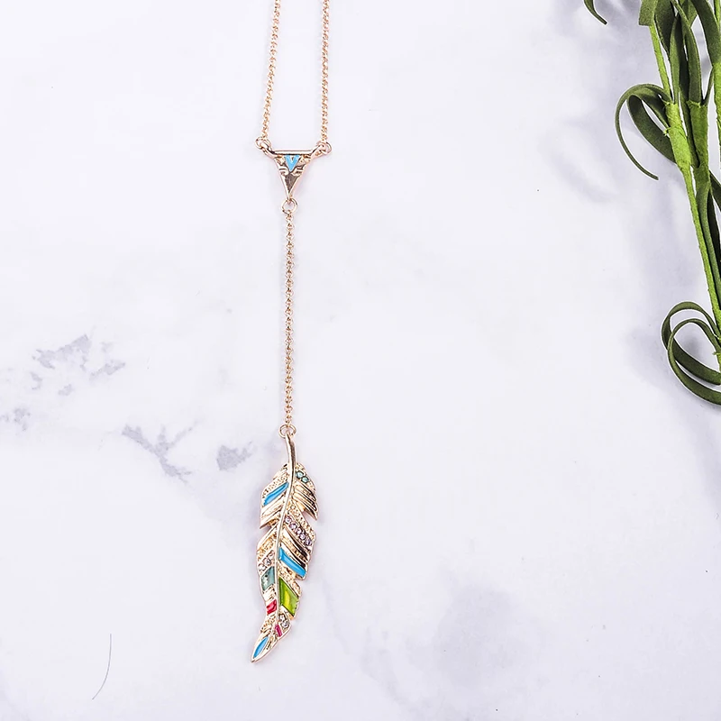 Уникальный разноцветный кристалл Смола Имитация пера листья кулон ожерелье для