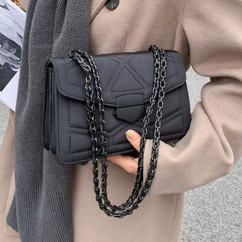 

2021 Spring New Trendy Fashion Ladies Casual Messenger Bag High Quality PU Leather Popular Chain One Shoulder Small Square Bag