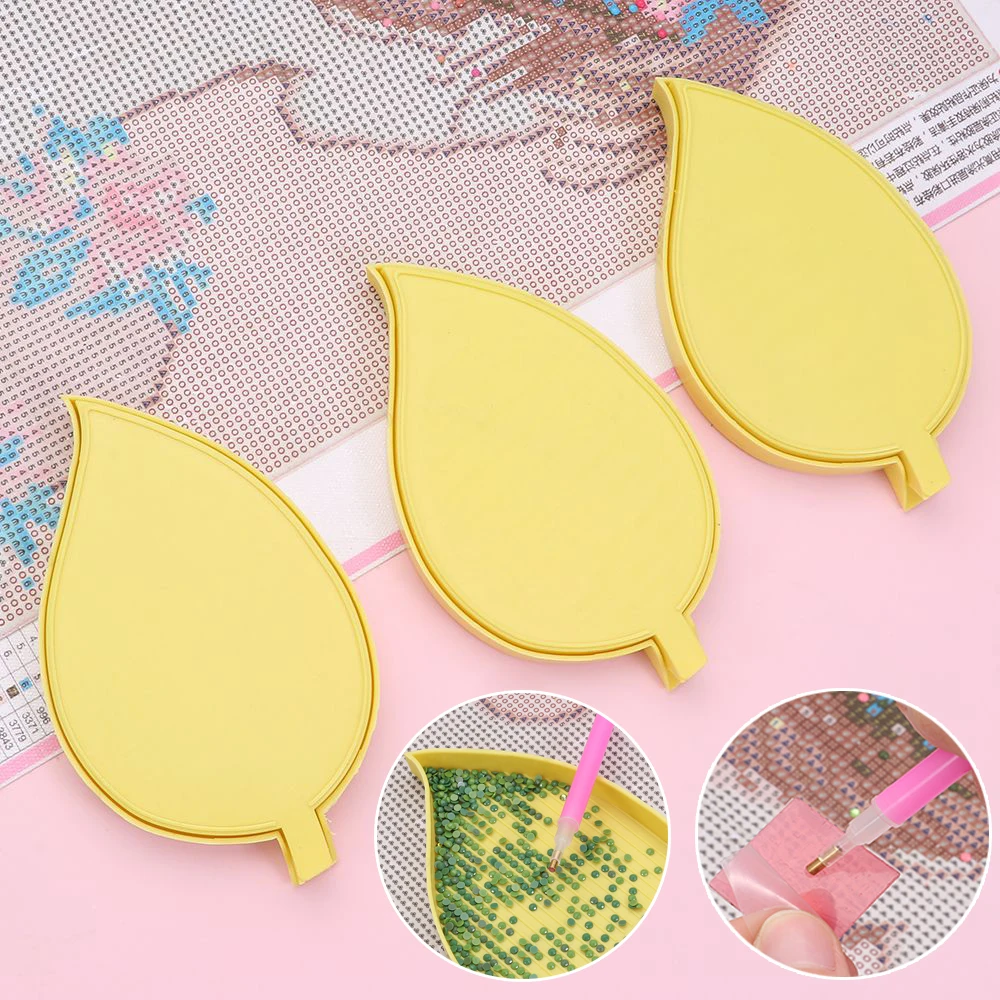 

Leaf-Shaped Tray Diamond Painting Tool Large Capacity Cross Stitch Beading Plates Leaves Drill Plate Accessories Embroidery Kits