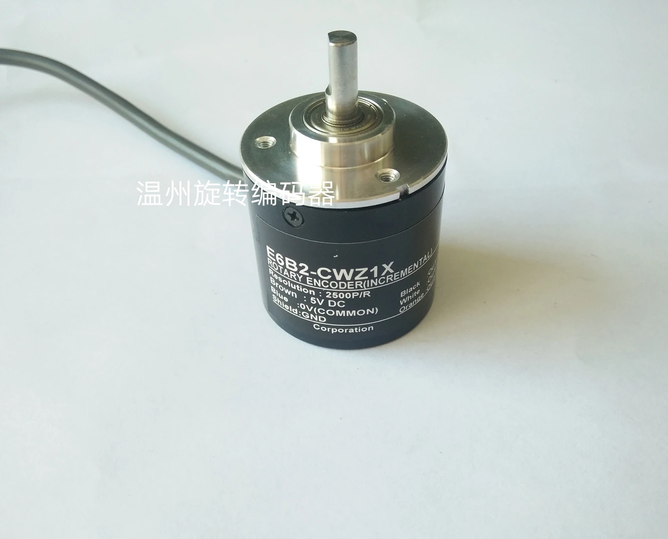 

Encoder E6B2-CWZ1X 2500P/R Differential Output