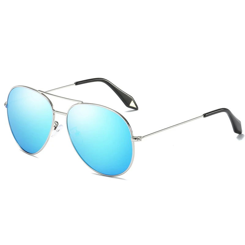 Мужские солнцезащитные очки с поляризационными линзами классические