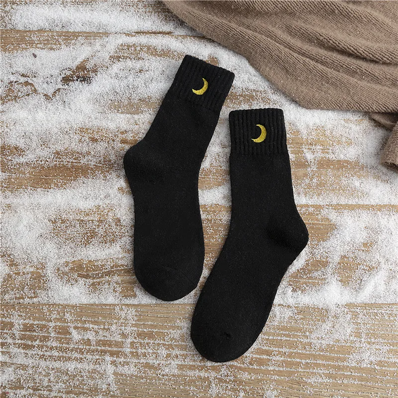 

3 pairs Women Winter Moon Embroidery Cotton Thick Socks Harajuku Casual Solid Warm Cartoon Ins Style Student Streetwear Art Sox