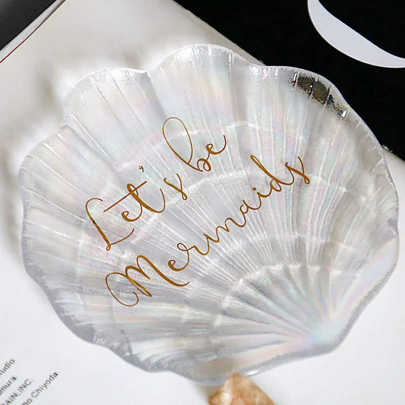 Маленькая креативная тарелка в виде цветной ракушки красное стекло десерт