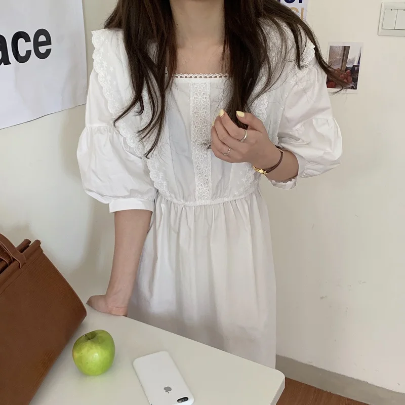 2021 retro French sweet square collar heavy crochet lace stitching five-point sleeve solid color dress three colors | Женская одежда