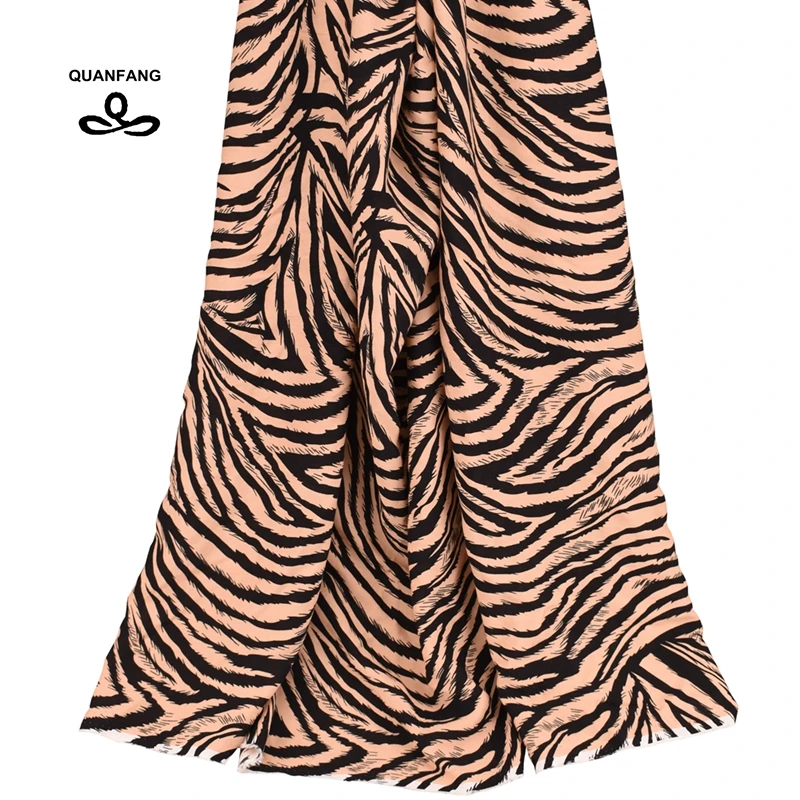 Ткань из хлопка с печатным принтом в стиле "зебра" для пэчворка, рукоделия, пошива одежды, кукол, простыней и рубашек. Размер: 50x140 см/шт.