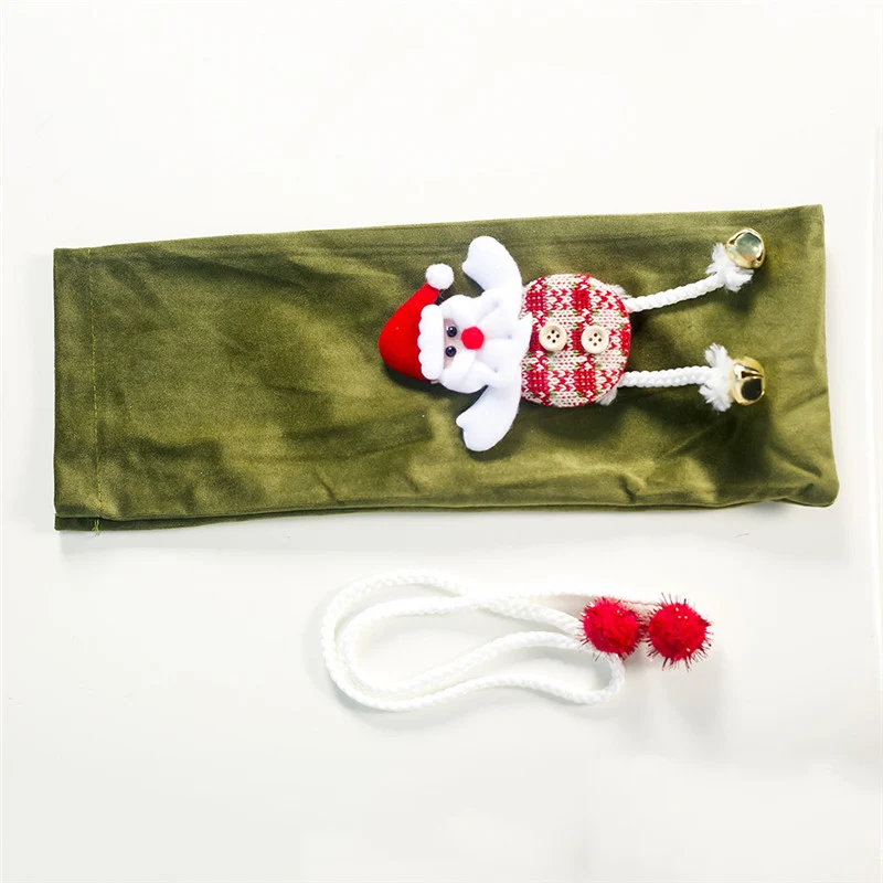 

Christmas Decoration Flannel Fabric Wine Bottle Sleeve Champagne Bottle Sleeves Bag with Santa Claus Snowman Dolls