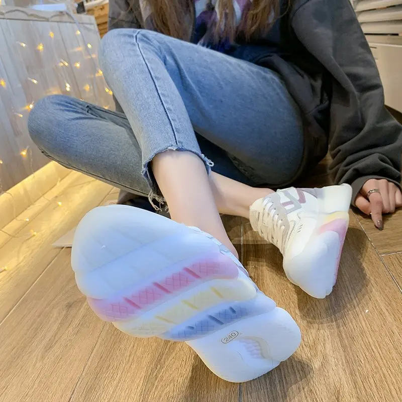 

Breathable Woman Sneaker Lightweight Vulcanized Shoes Non-Slip Outsole