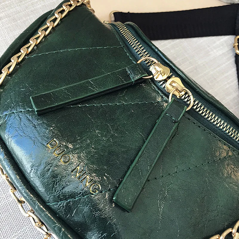 

Fashion Chain Fanny Pack Women Banana Waist Bag Women Waist Packs PU Leather Chest Bag Belly Bag Shoulder Messenger Bag Female