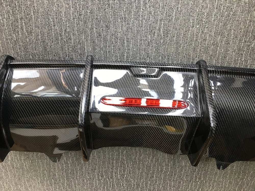 Углеродного волокна диффузор губа на задний бампер спойлер с светодиодный