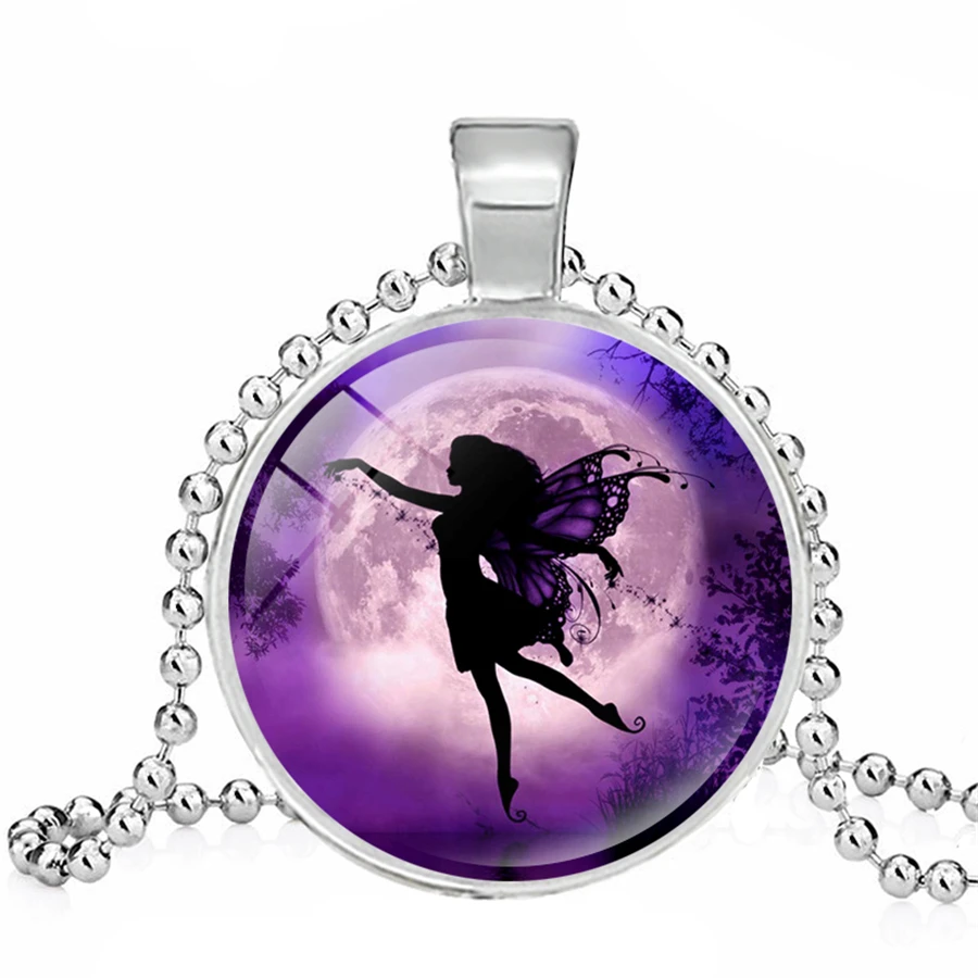 Сказочная принцесса красота ожерелья с эльфами мечта прекрасный крыло эльф сидя