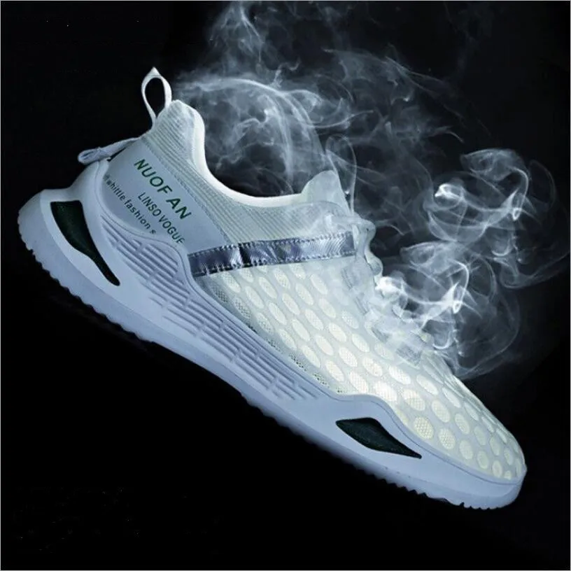 

Autumn Fashion trend and breathable Flying knit men's casual shoes men's sneakers Comfortable soft bottom running shoes 39-44
