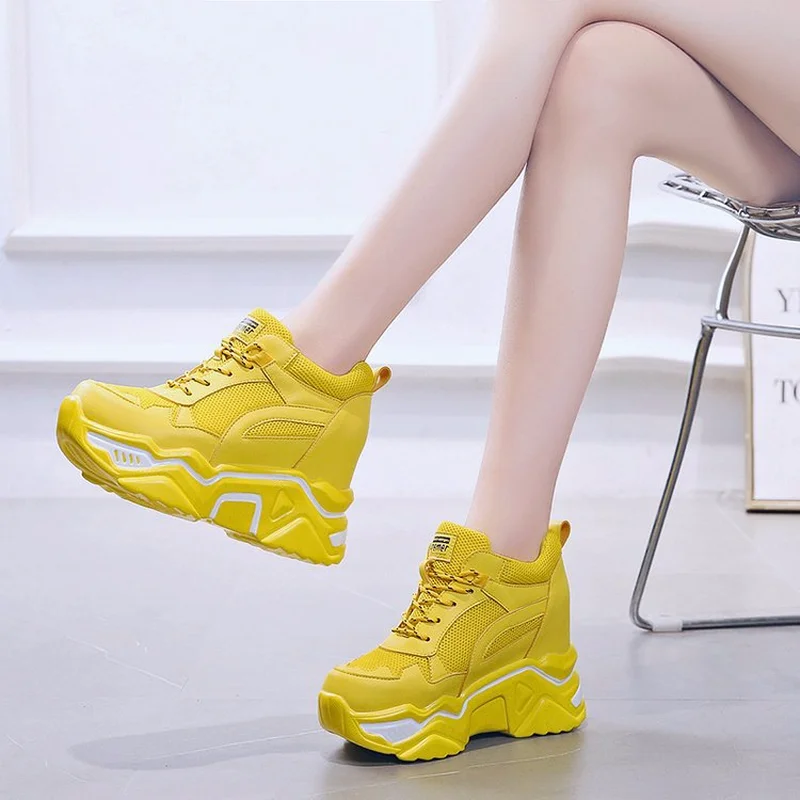Женские спортивные туфли на платформе прогулочная обувь светильник Кая толстой