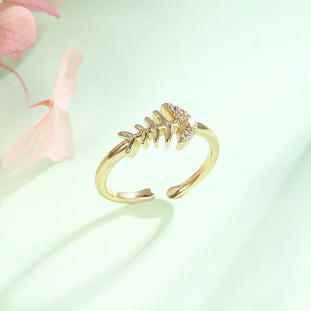 

Fashion Creative Fish Open Rings Women Niche Accessories Skull Micro Inlay Shining Zircon For Grils Personality Ring Gift