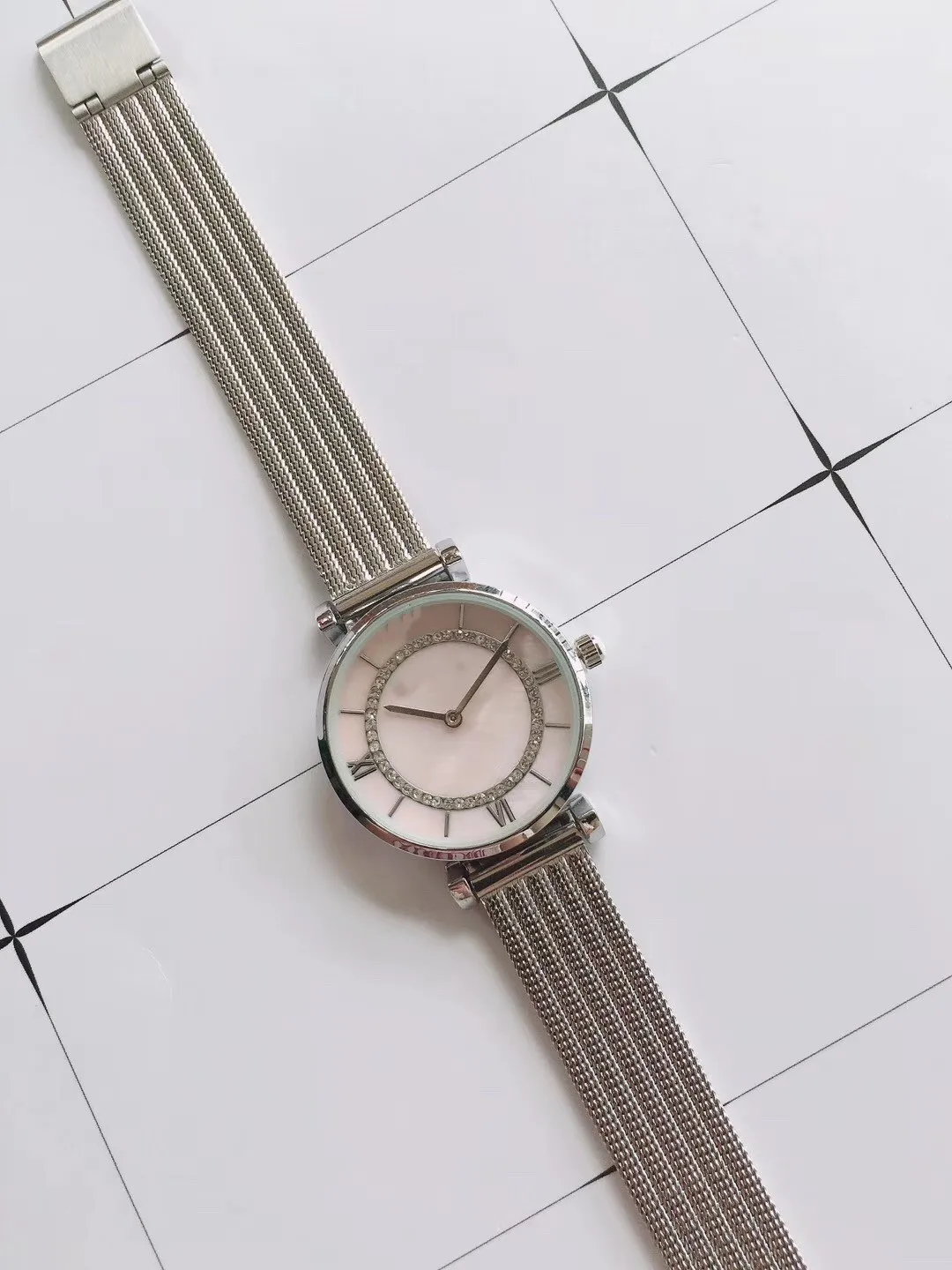 

New fashion personalized business luxury high-end watch