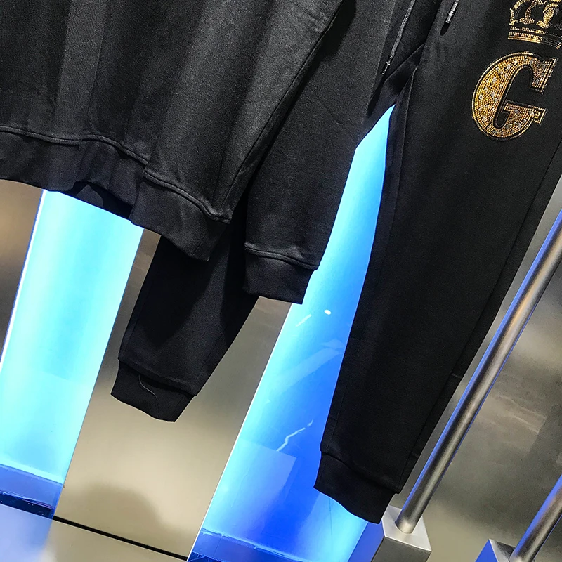 

2020 autumn new sweater leisure sports suit men sequins hot diamond letter crown slim long sleeve handsome two piece youth set
