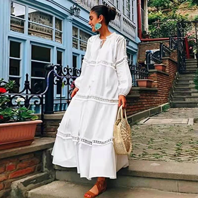 

Women's European and American lace stitching plus size long skirt beach skirt dress white dress