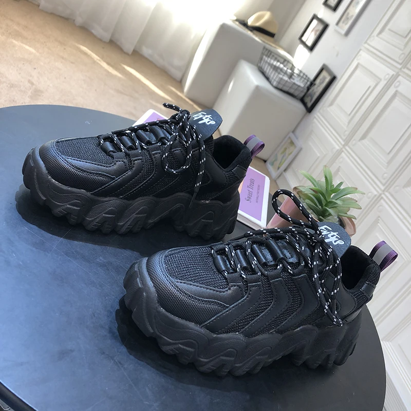 Женские кроссовки на платформе Fujin зимние теплые плюшевые разных цветов с