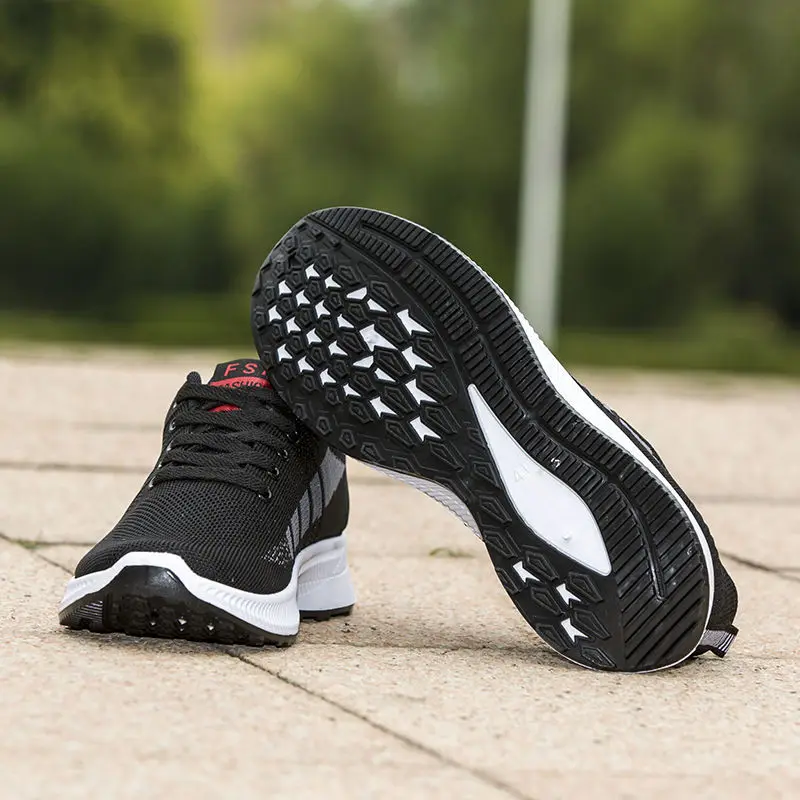 

Summer Running Shoes New Men's Sports Shoes Lightweight Deodorant Shoes 2021 Summer Shoes Shoes for Men Fashion Sneakers