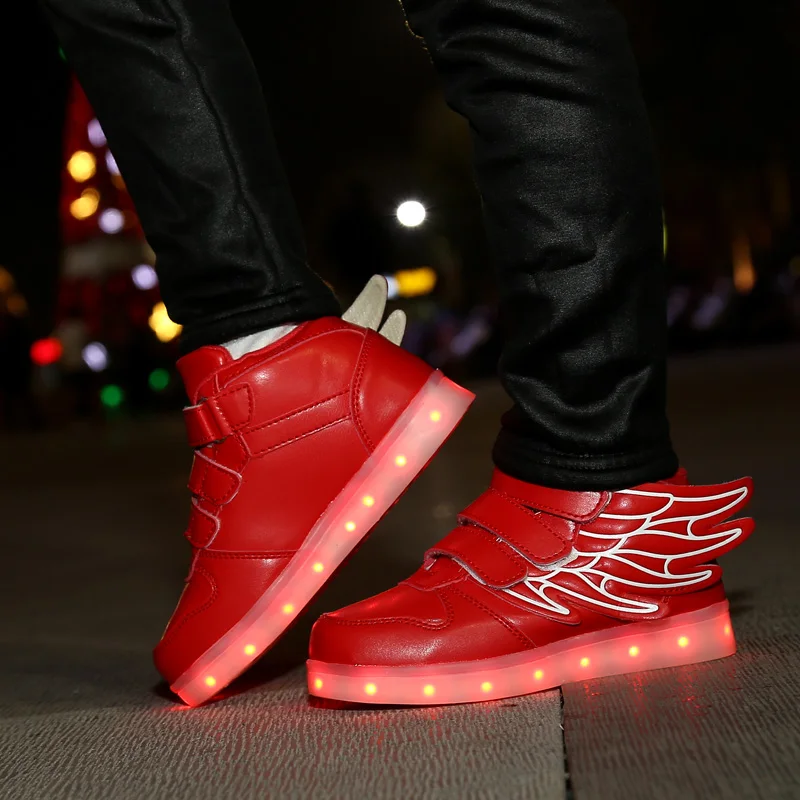 Детские кроссовки с подсветильник кой красные светящиеся USB-зарядкой на липучке