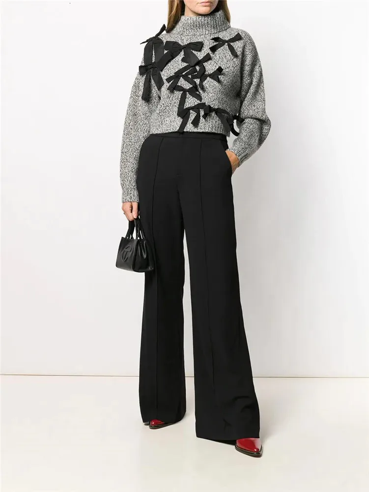 DEAT new autumn and winter fashion women clothes turtleneck lantern sleeves bow embroidery pullover short knits top WJ88202