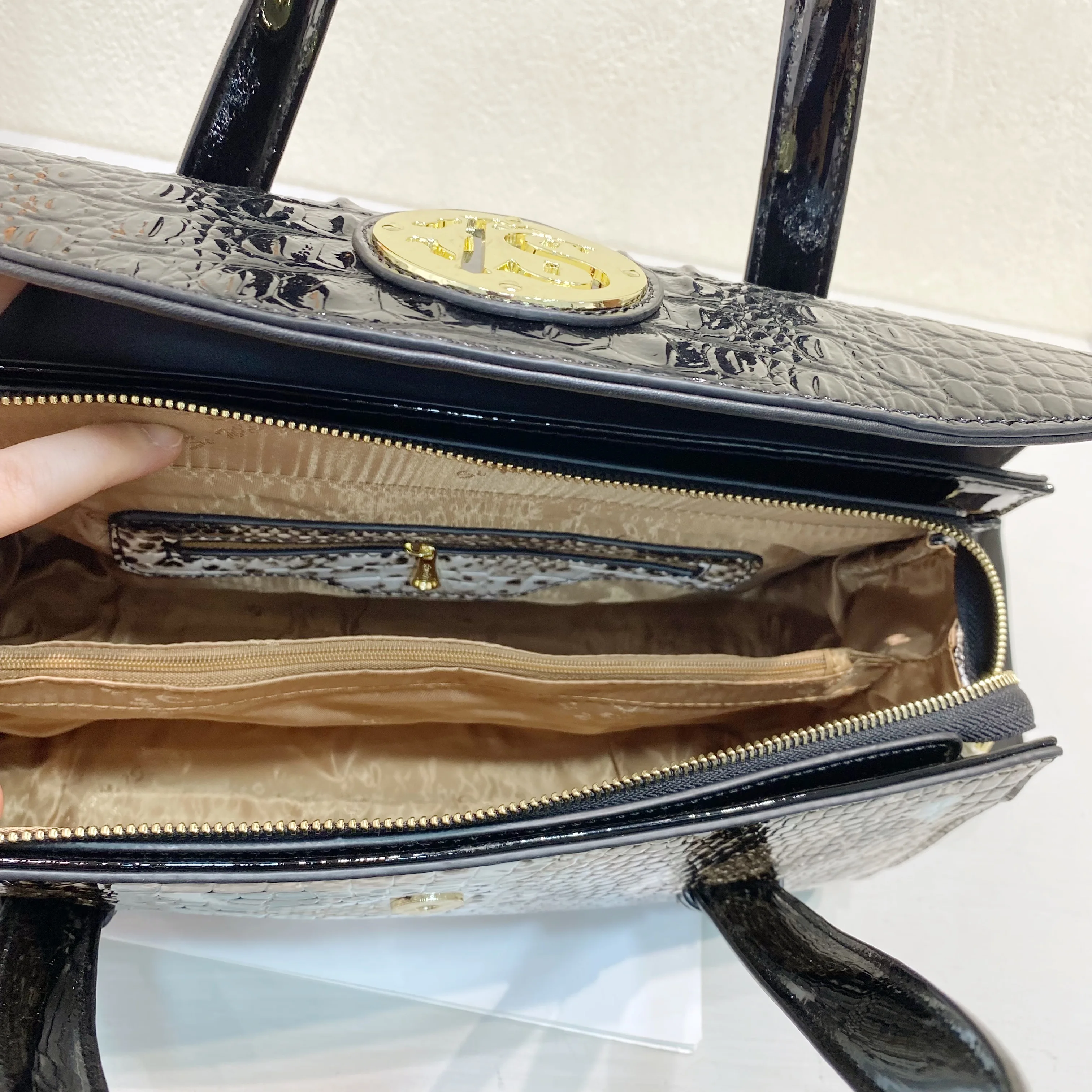 Женская сумка-тоут из натуральной кожи с текстурой змеиной | Багаж и сумки