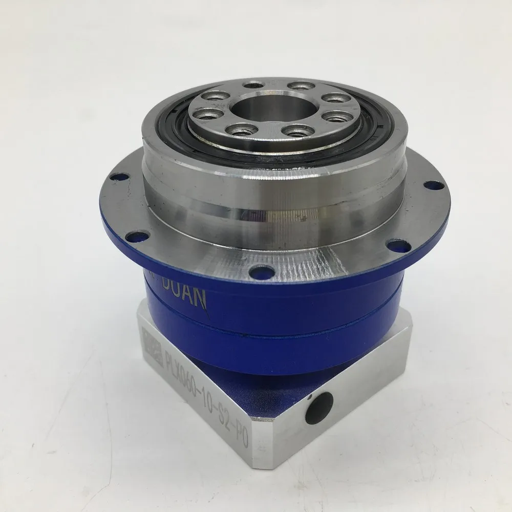 Планетарная коробка передач с передаточным числом 4 винтовой передачей