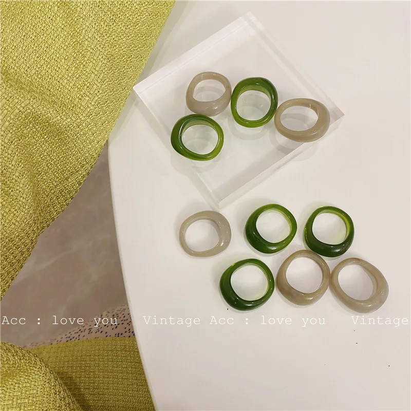 

Vintage Color Resin Rings Geometric Irregular Square Rings for Women Ins Aesthetic Korean Style Fashion Jewelry Wholesale