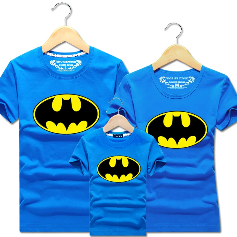 blue Batman Tshirts Футболки с изображением Бэтмана, хлопковая одежда с короткими рукавами для папы, мамы, родителя и ребенка одинаковые комплекты для семьи подарки для детей, Прямая поставка - Цвет: blue Batman Tshirts