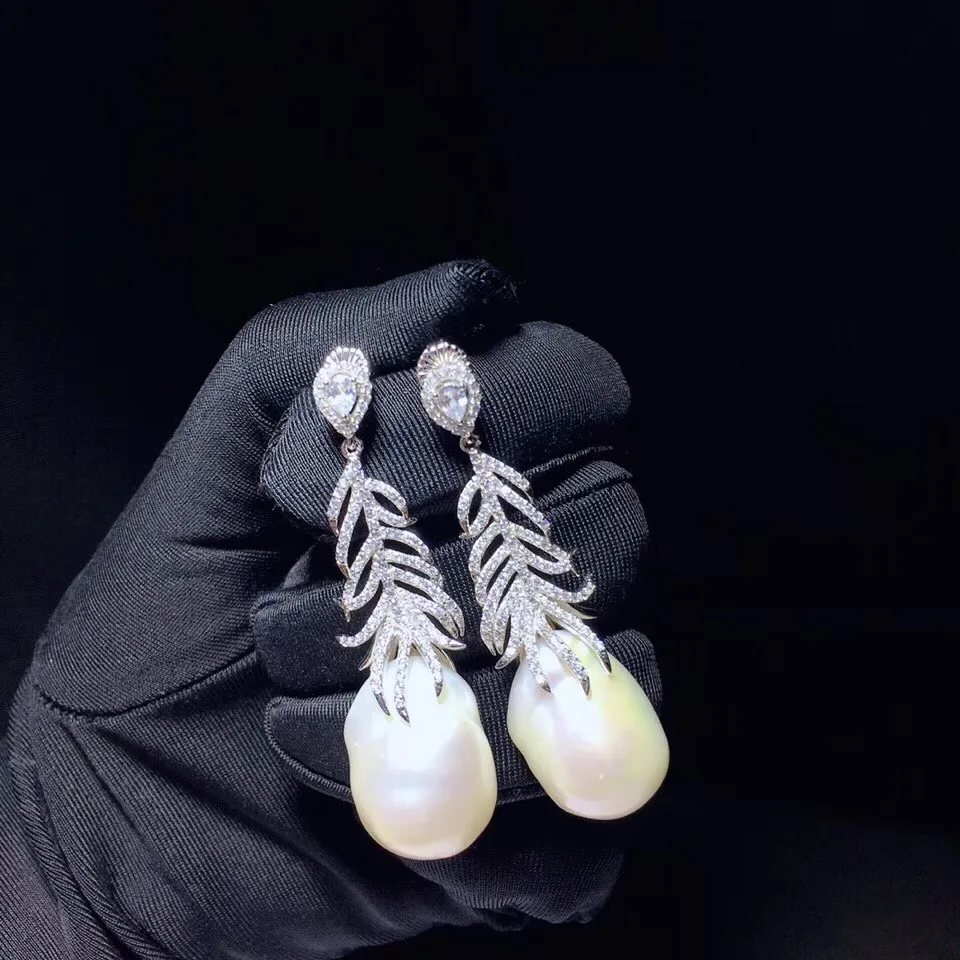 Женские серьги с пресноводным белым жемчугом Keshi посеребренные перьями и
