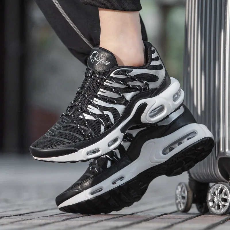 

Plus Size Men's Sports Shoes High Quality Air Cushion Soft Bottom Running Shoes Non-slip Hard-Wearing Fashion Sneakers for Men