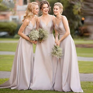 Elegant Light Grey Bridesmaid Dresses 2022 V-Neck Sleeveless Backless Formal Wedding Floor Length Co in Pakistan
