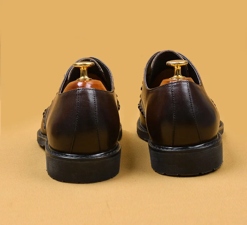 

Men's Shoes