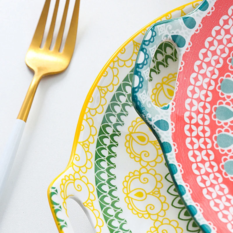 

9.2 Inch Nordic Fruit Plate Snack Dessert Dish Christmas Plate Hand Painting Ceramic Tray