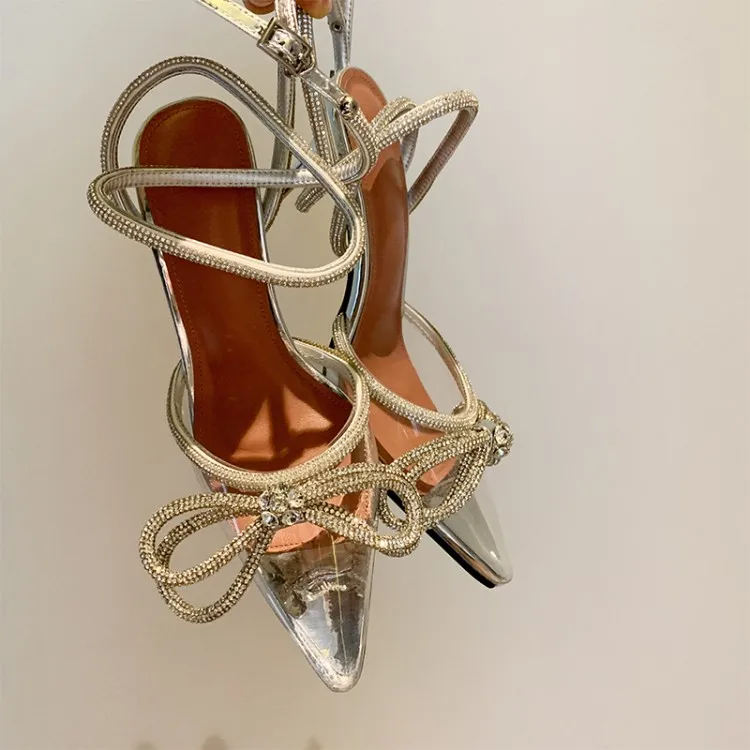 

Стильный прозрачный ПВХ обувь узел, галстук-бабочка с украшением в виде кристаллов Ремешок на щиколотке, с острым носком, Свадебная вечеринка Туфли под платье; Женские туфли-лодочки на высоком каблуке