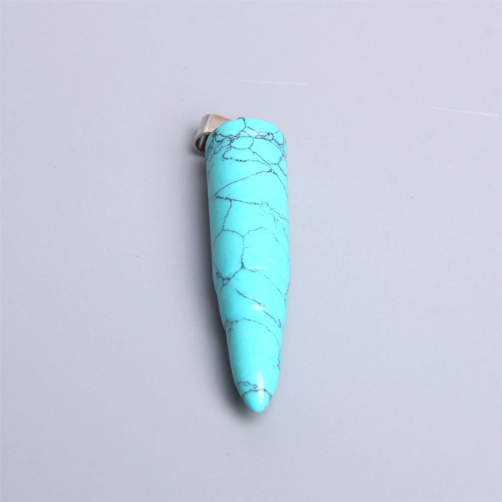 Ожерелье из натурального камня с пятью подвесками-пулями розового, голубого и белого цвета из натурального агата для женщин оптом.