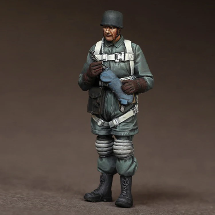 1/35 шкала Неокрашенная смола фигура десантника полицейский GK фигура