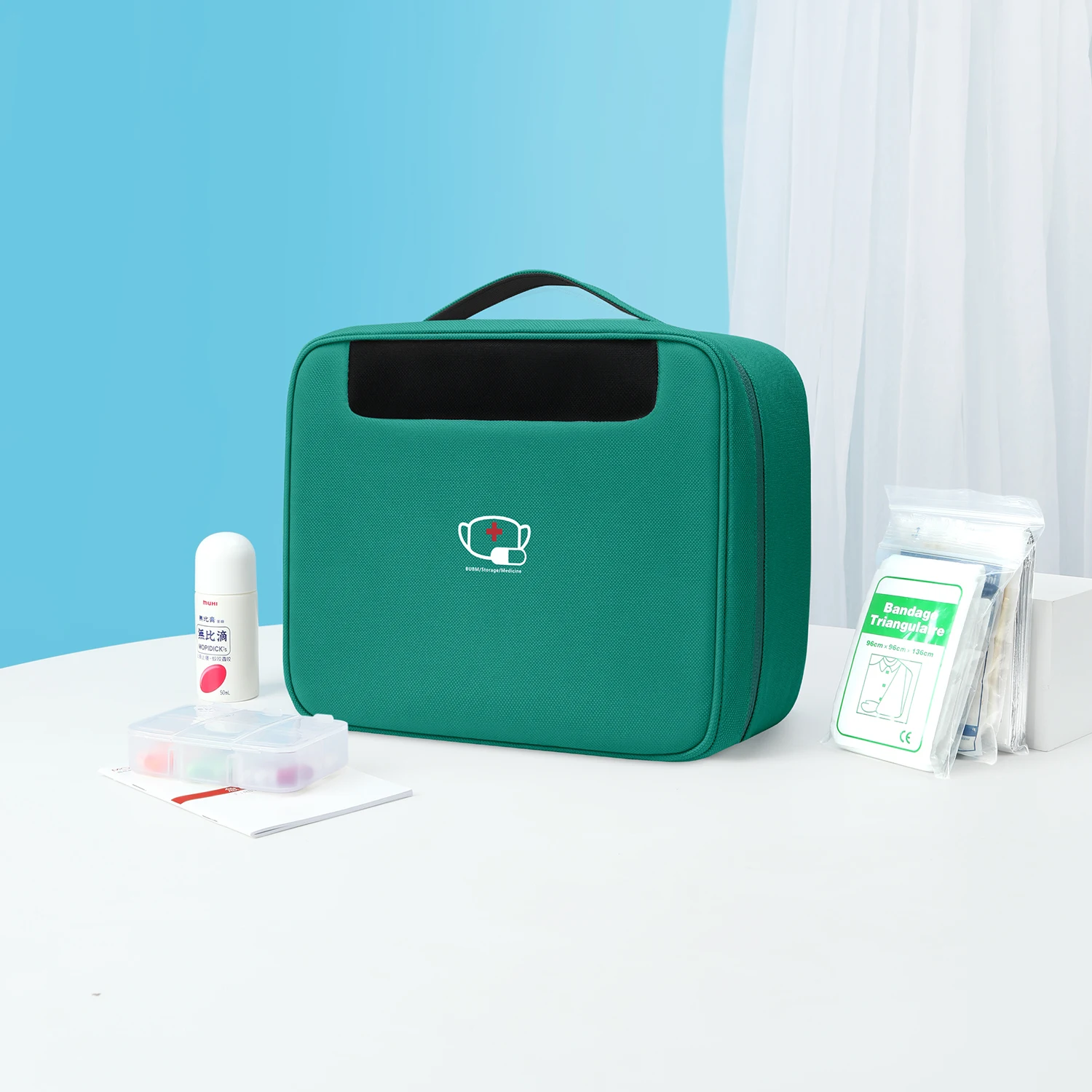 

BUBM First Aid Bag Travel Medical Supplies Organizer Medicine Bag Family Outdoors Hiking Camping Office Workplace Safety Kit