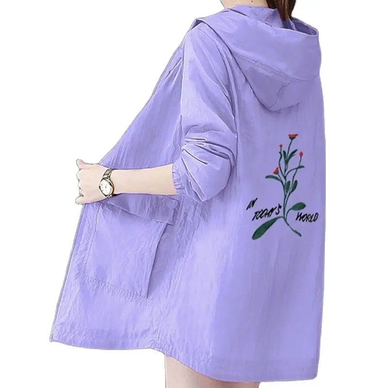 Oversize Embroidered Lady Sunscreen windbreaker Coat Anti-Ultraviolet Summer Women Sunscreen Clothing Thin Beach Hooded Overcoat