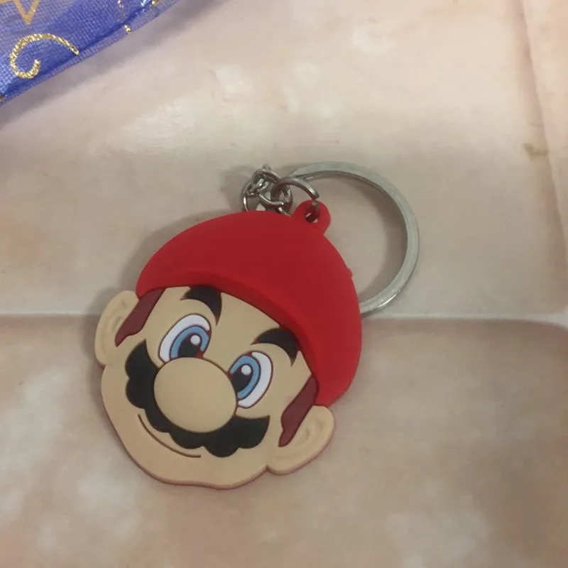 

1PCS PVC Cartoon Key Chain Mini Anime Figure Key Ring Kids Toy Pendant Keychain Key Holder Fashion Trinkets