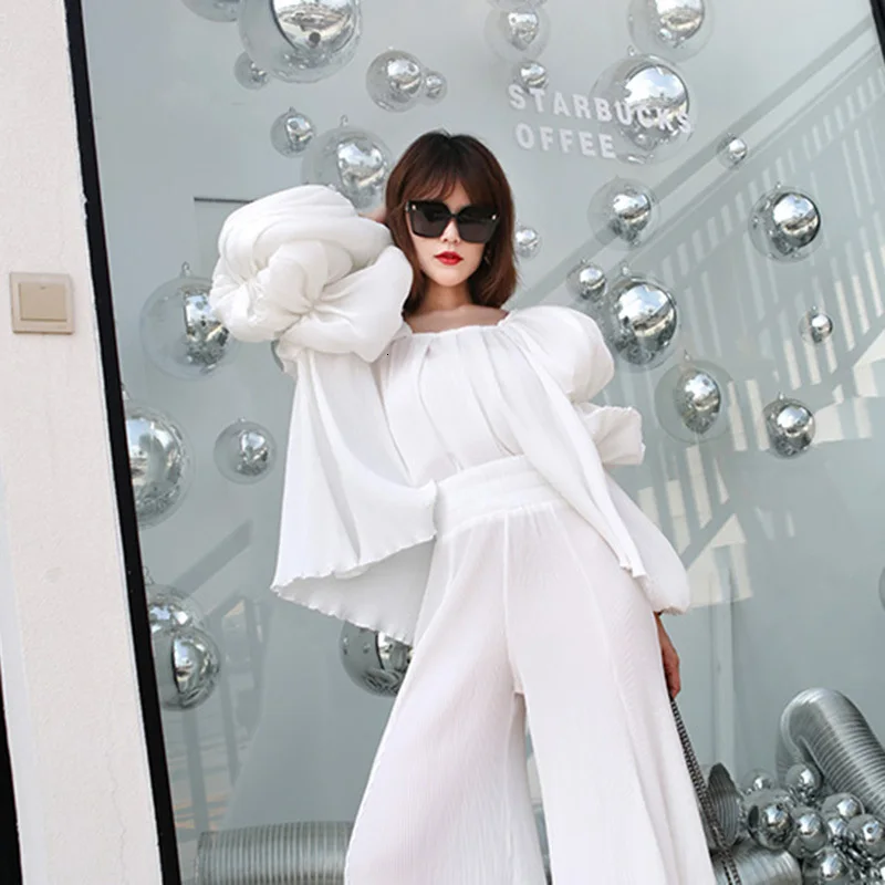 TWOTWINSTYLE элегантные белые женские рубашки квадратный воротник фонарь с длинным рукавом Женская блузка осень негабаритных Мода Новинка