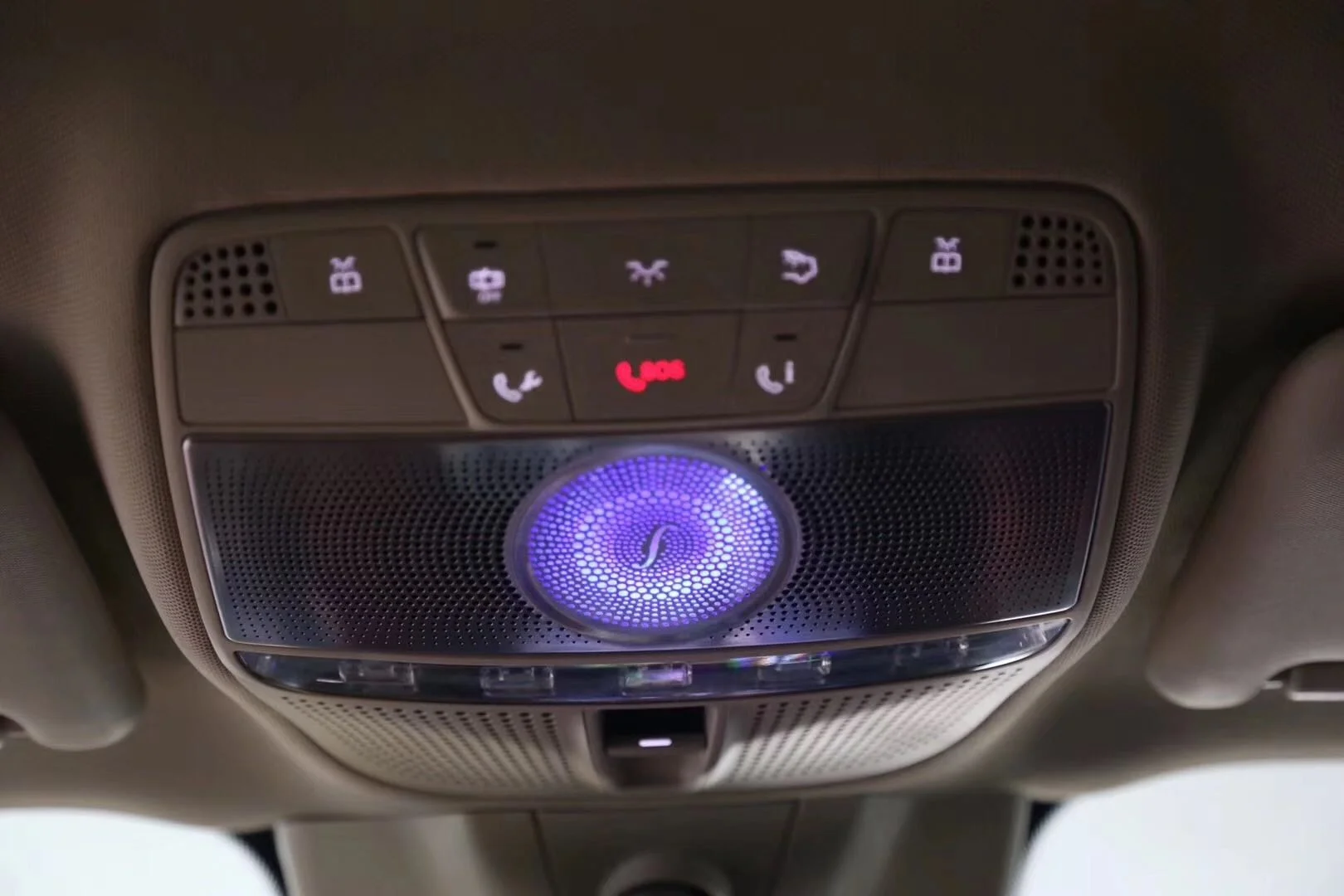 

Светильник для чтения на крыше автомобиля Mercedes Benz, класс GLE, светодиодный светильник на крыше, улучшенный верхний динамик